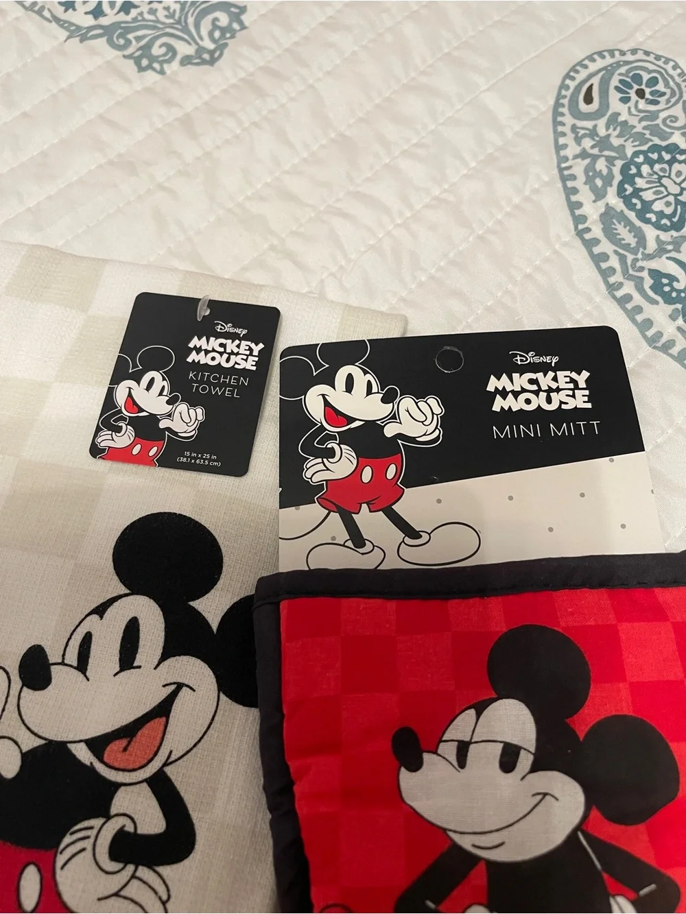 Disney Mickey Mouse Red, White & Yellow Kitchen Set - Towel + Pot Holder